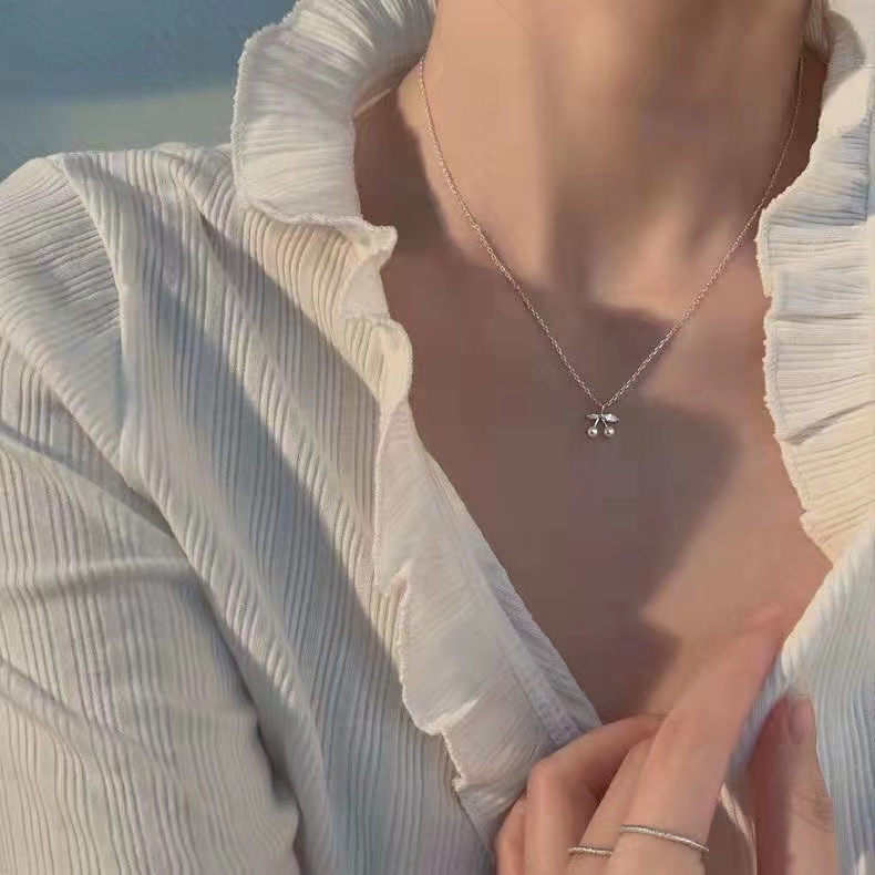 【Special offer】Cherry Pearl Necklace Women's Ins Color-free Clavicle Chain Gentle Fairy Light Luxury Niche High-end Cool Simple