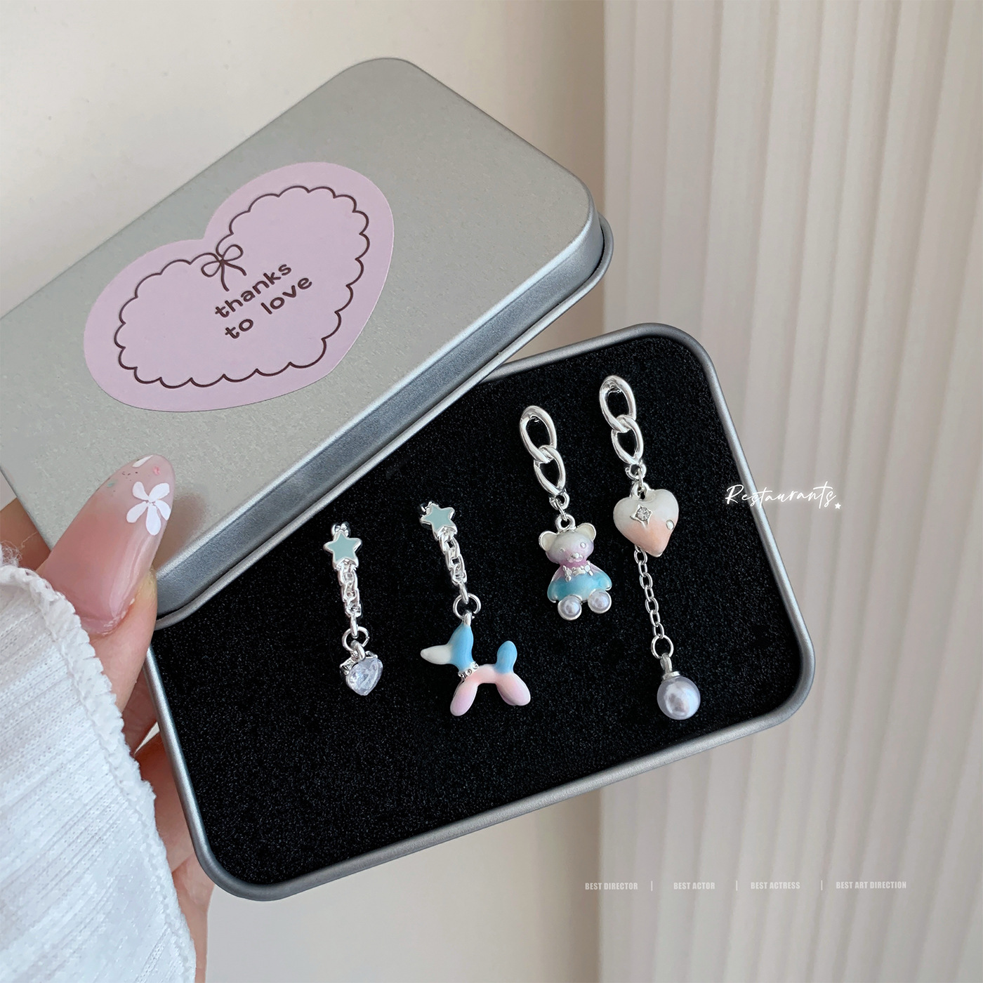 Cartoon cute dripping oil blue pink smudged balloon dog earrings female silver needle delicate gentle and versatile girl heart earrings