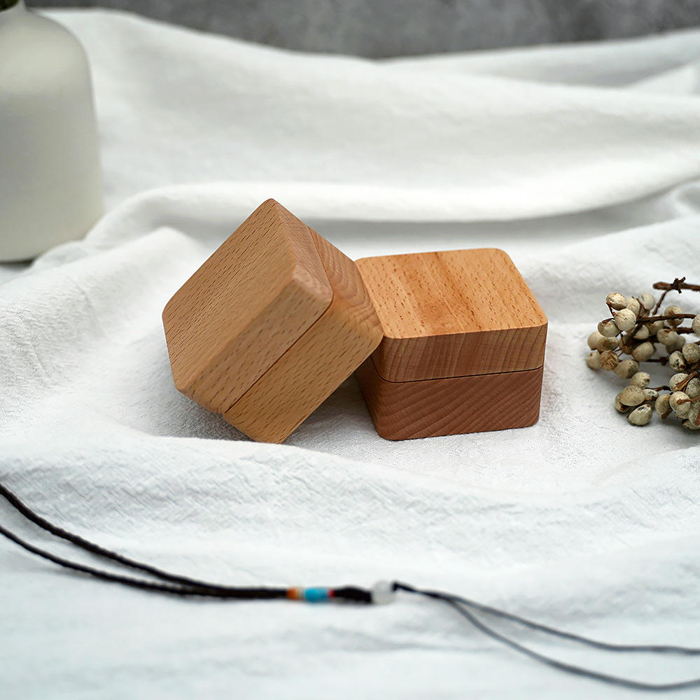 Handcrafted Jewelry box Solid wood Portable box Small size Natural finish for Jewelry collection Accessory organizer Home decoration