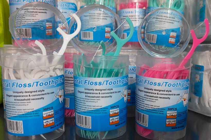 Cute New Packaging Dental Floss Stick Disposable Oral Care Toothpick With box Packaging (Pack of 50)- 1 Pack