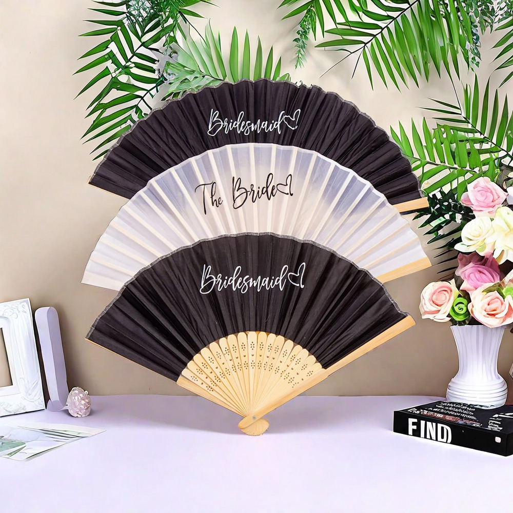 Profesional Bride Bridesmaid Hand Fan Outdoor Wedding Party Souvenir Gift Foldable Bamboo Hand Fan Bridal Shower Decoration Proposal Gifts