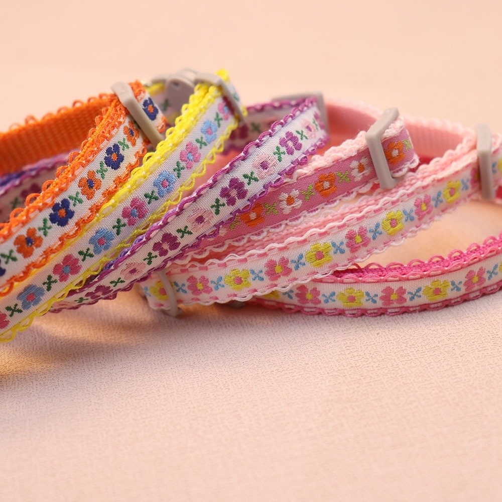 New Floral Embroidered Cat Collars Adjustable Durable Pet Collars With Bell Cute Lace Collar Cat Supplies