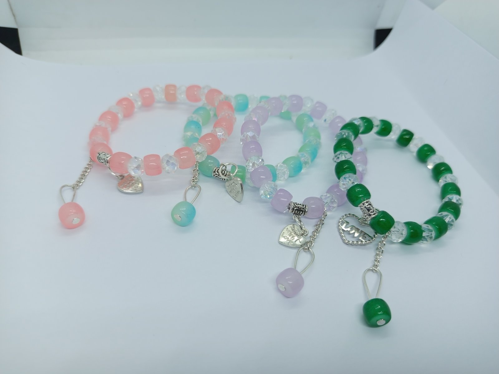 1Pcs Stone Women Bracelet Portable Solid Color Stylish Elastic Replacing Ethnic Ladies Girls Bangle Ornament Birthday Gift