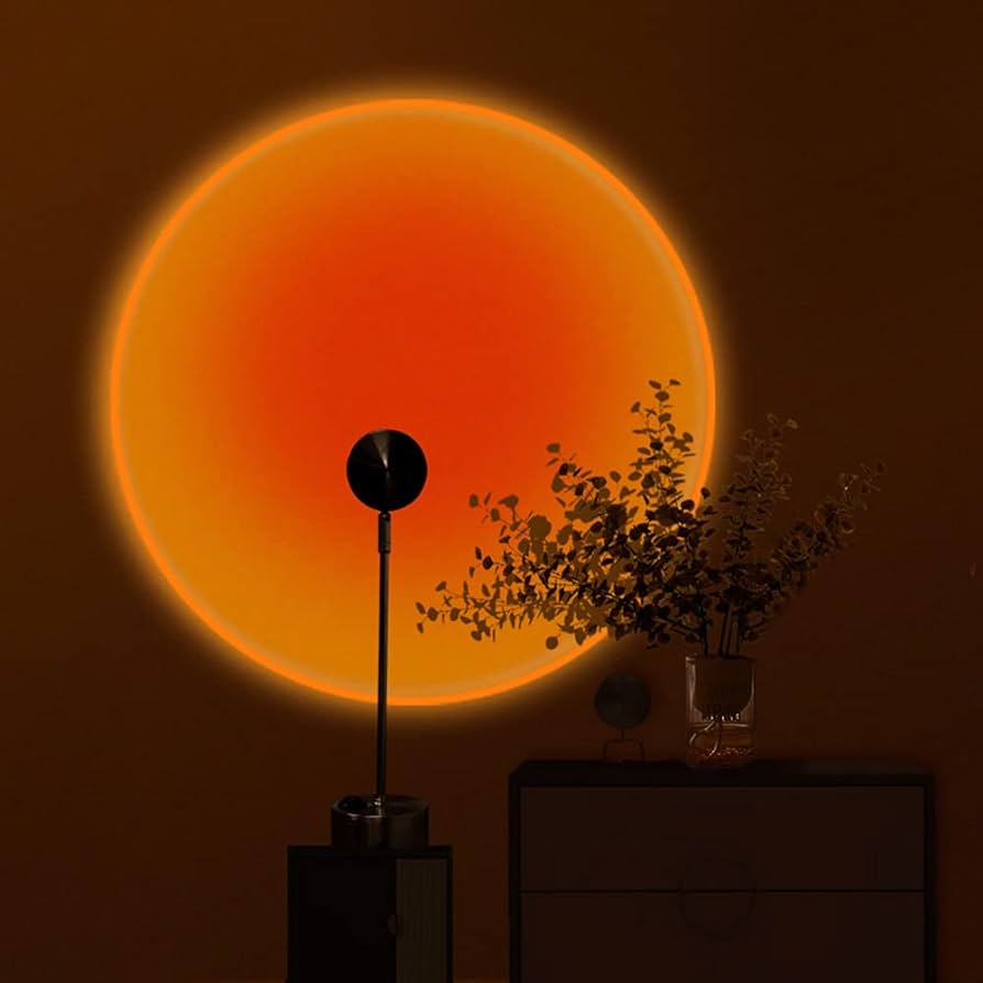 Sunset Lamp, Projector Sun Light LED Projection Night Light 180 Degree Rotation Romantic Light for Photography Party Home Living Room Bedroom Decor.