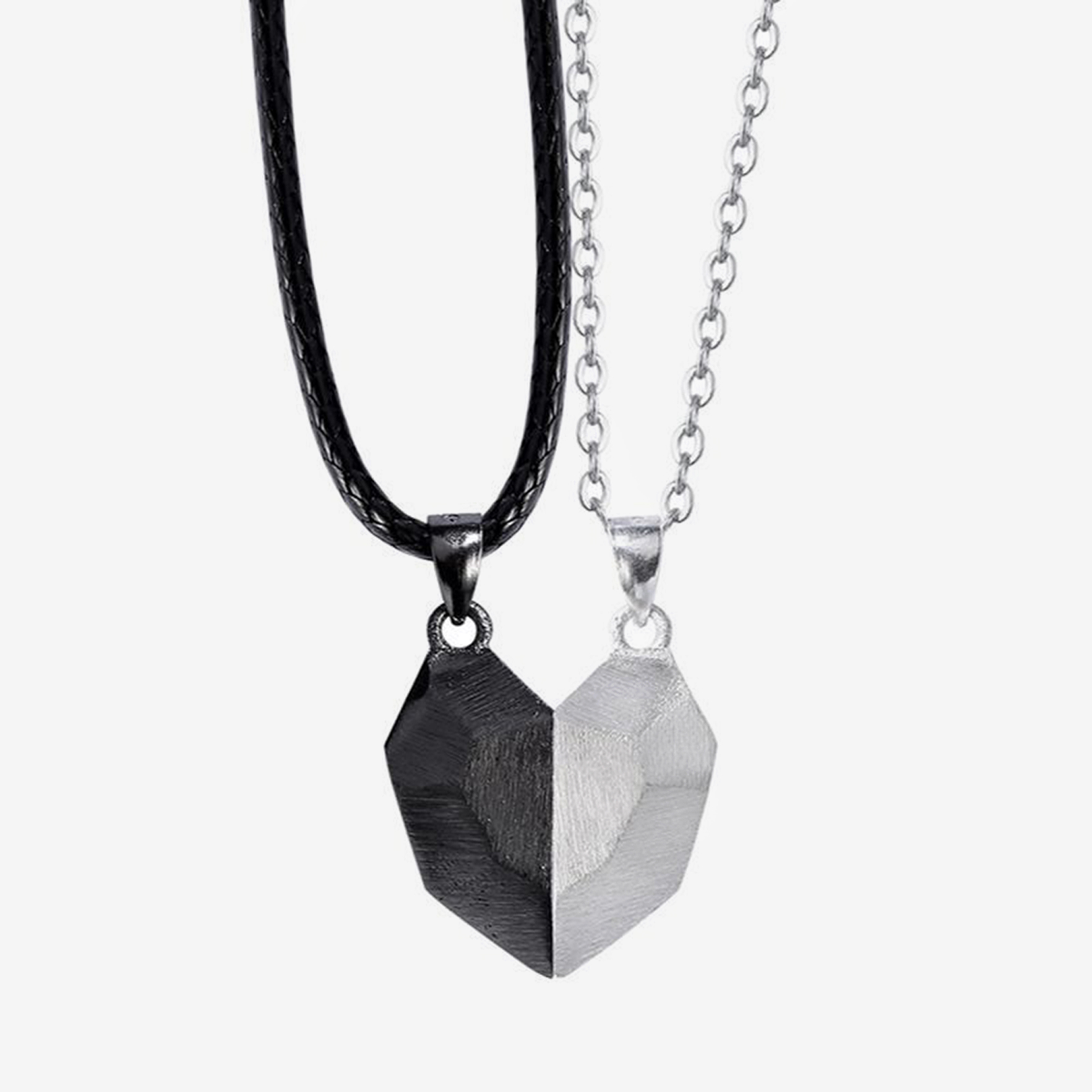 【VisioN Super Shop】2pcs Magnetic Couple Wishing Stone Necklaces Stitching Magnet Attract Necklaces Jewelry Valentine's Day