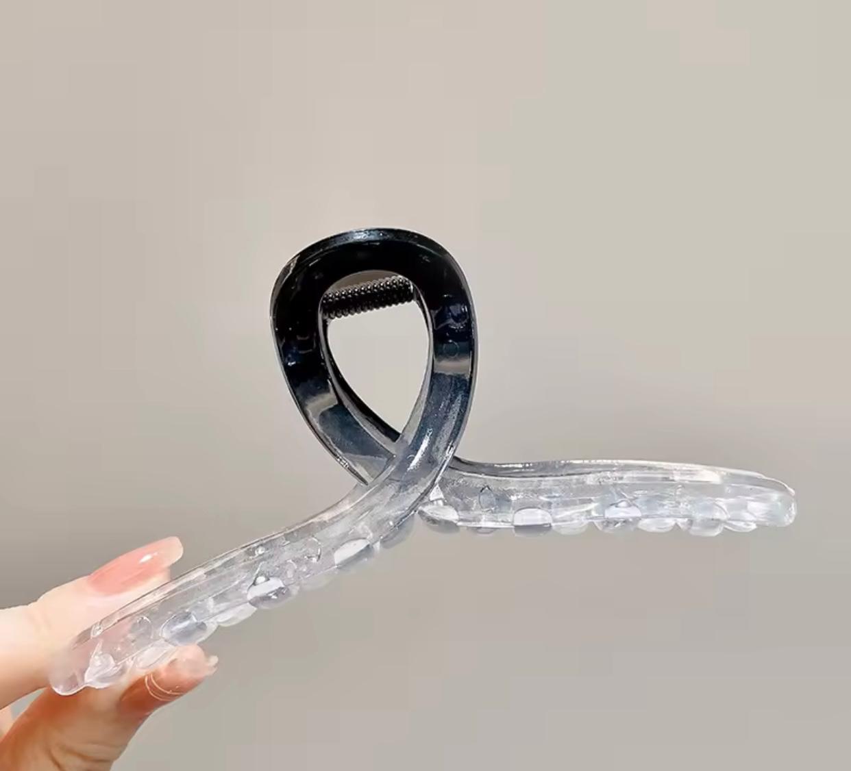 Wish Party Studio Charcoal Loop Clip