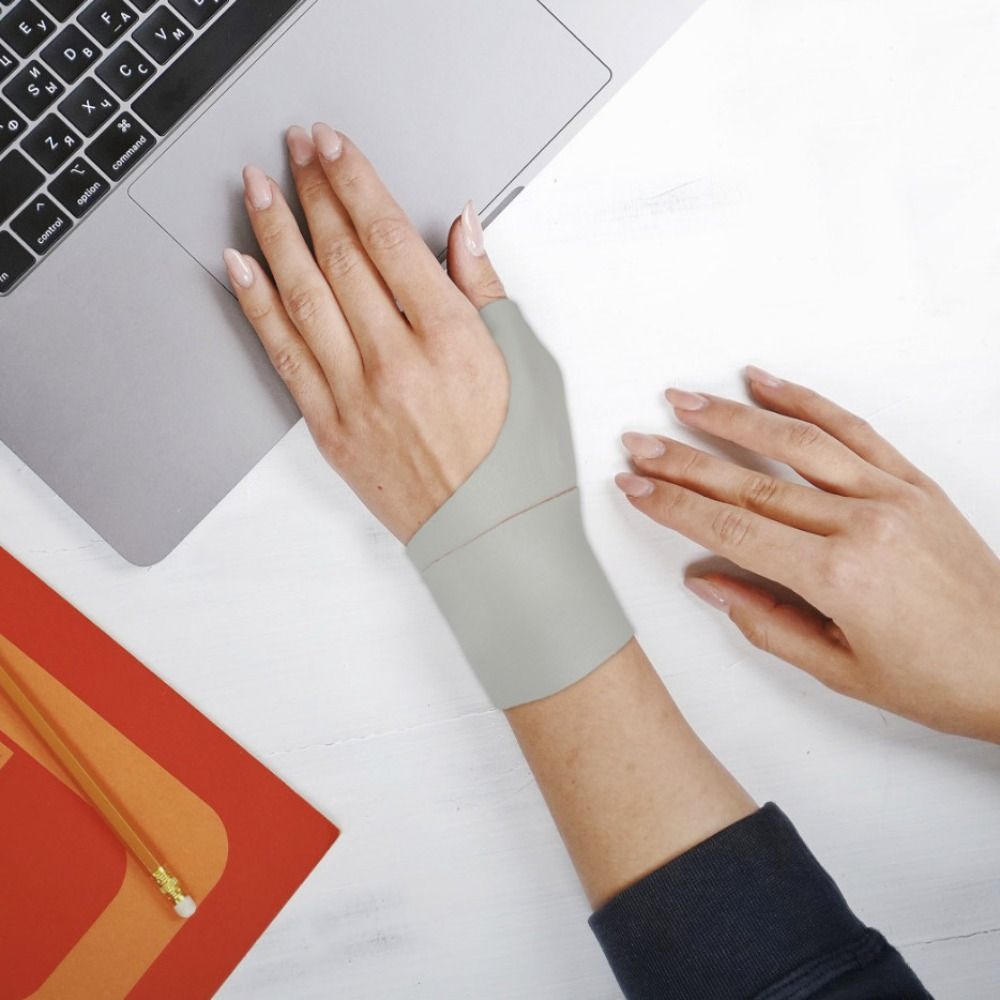 Sports Wristband Nylon Thumb Wrist Support Brace Lightweight Tendinitis Wrist Protectors Band Portable Breathable Elastic Wrist Guard Outdoor