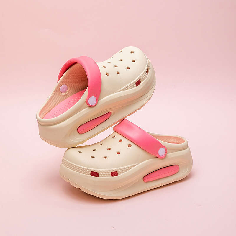 New ultra thick soled sandals for women wearing Baotou style summer beach shoes with sponge cake anti slip hole slippers