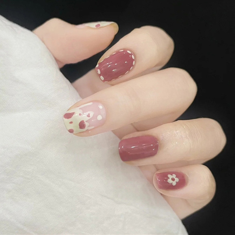MAANGE 24Pcs Pink Cream Fake Press On Nails With Glue & File PD90