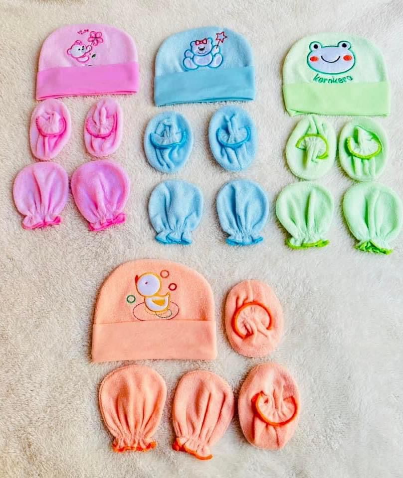 3pcs Soft Winter Warm Topi Muthi Panja Moja Cap Mitten Gloves Booty Set For Newborn Baby