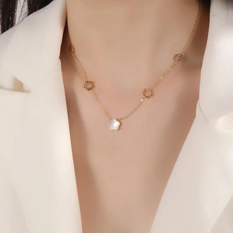 Yuanyan Luxury Elegant 1 Pcs Stainless Steel White Shell Flower Stud Earrings Sets for Women New Fashion Earrings 2023 Charm Jewelry