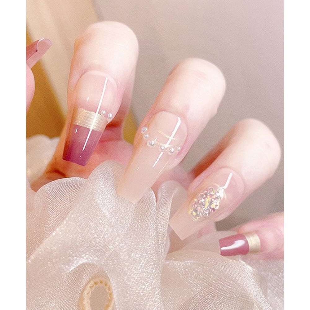 24 Pieces Fake Nails With Tape Glue (Fancy Artificial Nails For Birthday Gift)