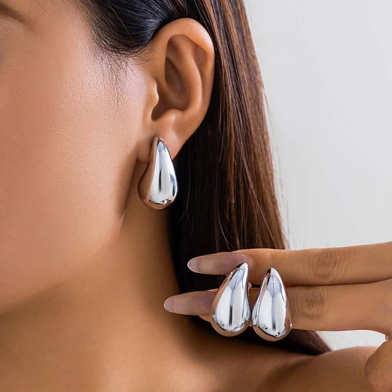 Teardrop Pattern Silver Earring For Women