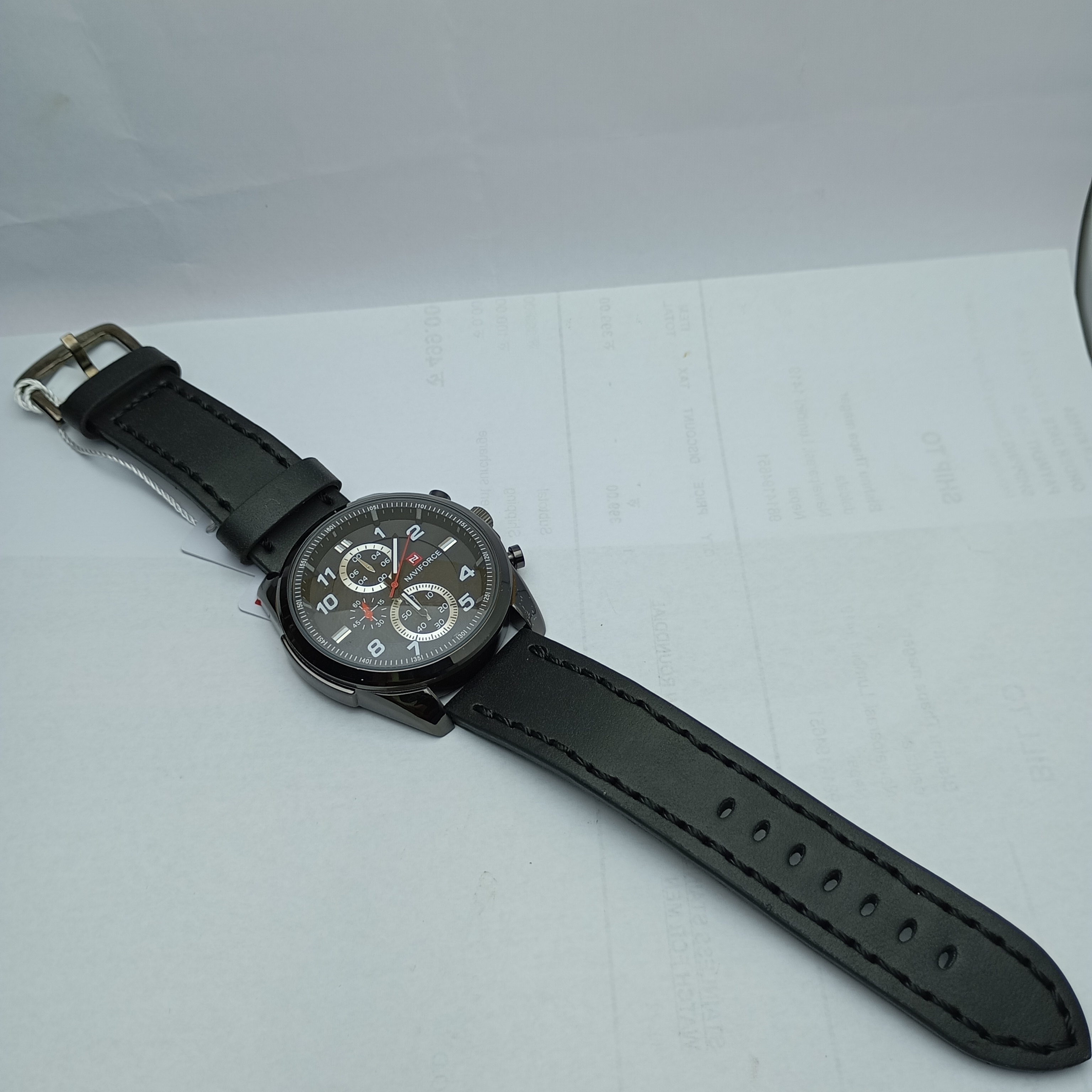 Fashionable Watch For Men || Round Dial Leather Belt Waterproof Watch For Men