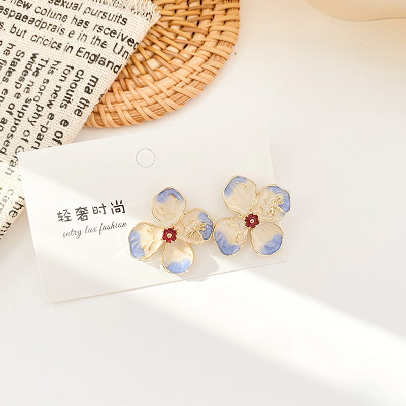 【Cheap】Silver Needle Flower Elegant Earrings Female Super Fairy Design Ear Studs Gentle Sweet Pink Pore Ear Clip