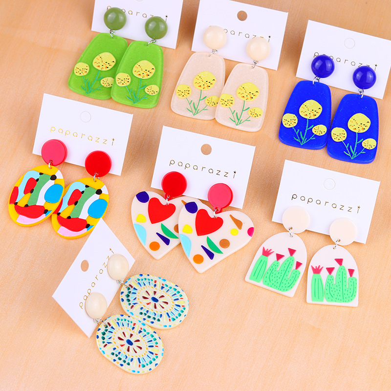 【New Arrivals】Korean style cartoon geometric love heart color contrast earrings small fresh acrylic embossed printed earrings ear accessories for women