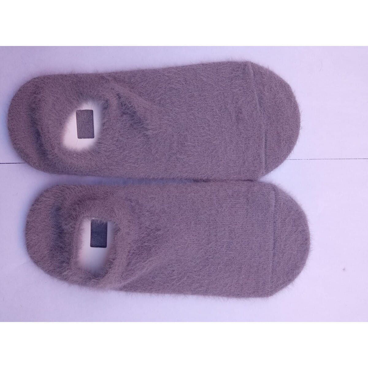 1 pair Inner Fur and thick The product is exactly as shown in tahe picture Excellent quality Free and Adjustable Size