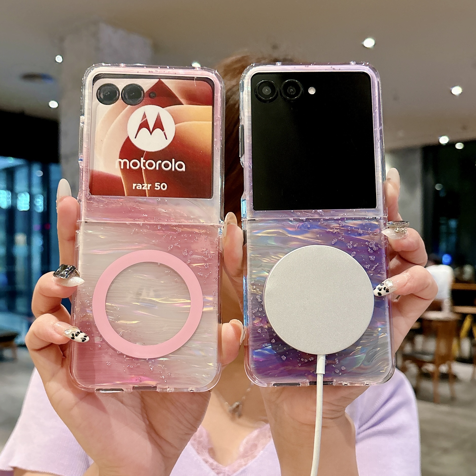 NEW HODON Creative Niche Phone Case For Moto Razr 50 60 Ultra 60 Pro Anti-drop Fashion Glitter Gradient Magnetic Suction Protective Cover