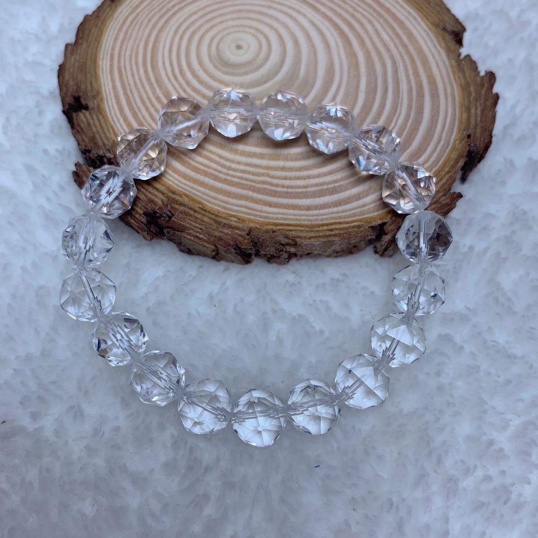 【New arrival】White Crystal Bracelet Female Male Original Stone Handmade Diamond Cut White Crystal Scattered Beads Cut Face Necklace Pendant White Crystal Bracelet