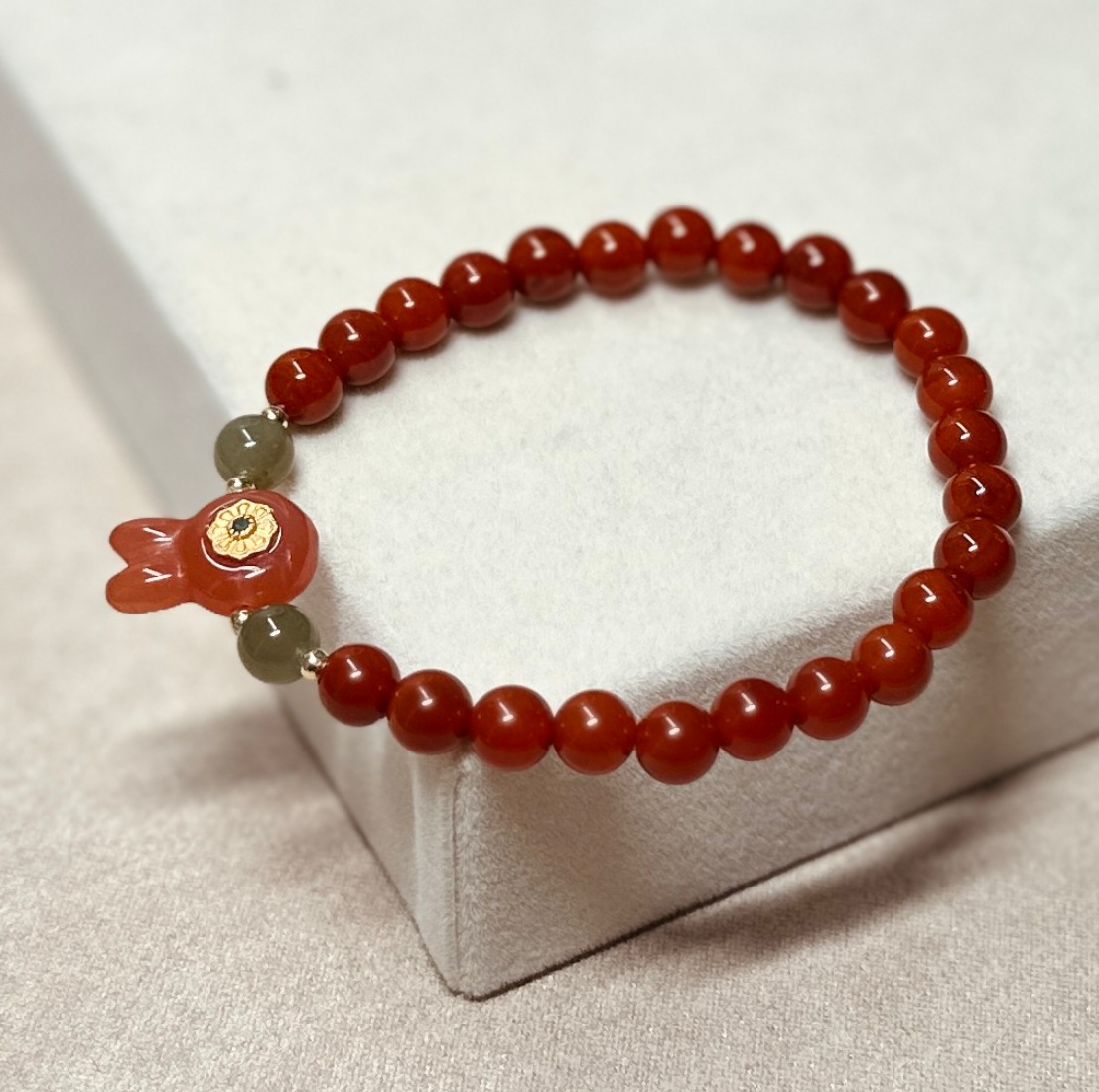 【Top Picks】New Chinese Style South Red Agate Bracelet Niche Design Entry Luxury Natural Stone Beaded Bracelet Cute Rabbit Bracelet for Women