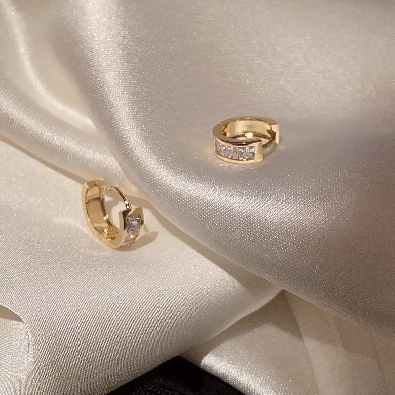 【Top Picks】2024 Little Red Book Accessories New Fragrance Light Luxury Diamond Circle s925 Earrings for Women