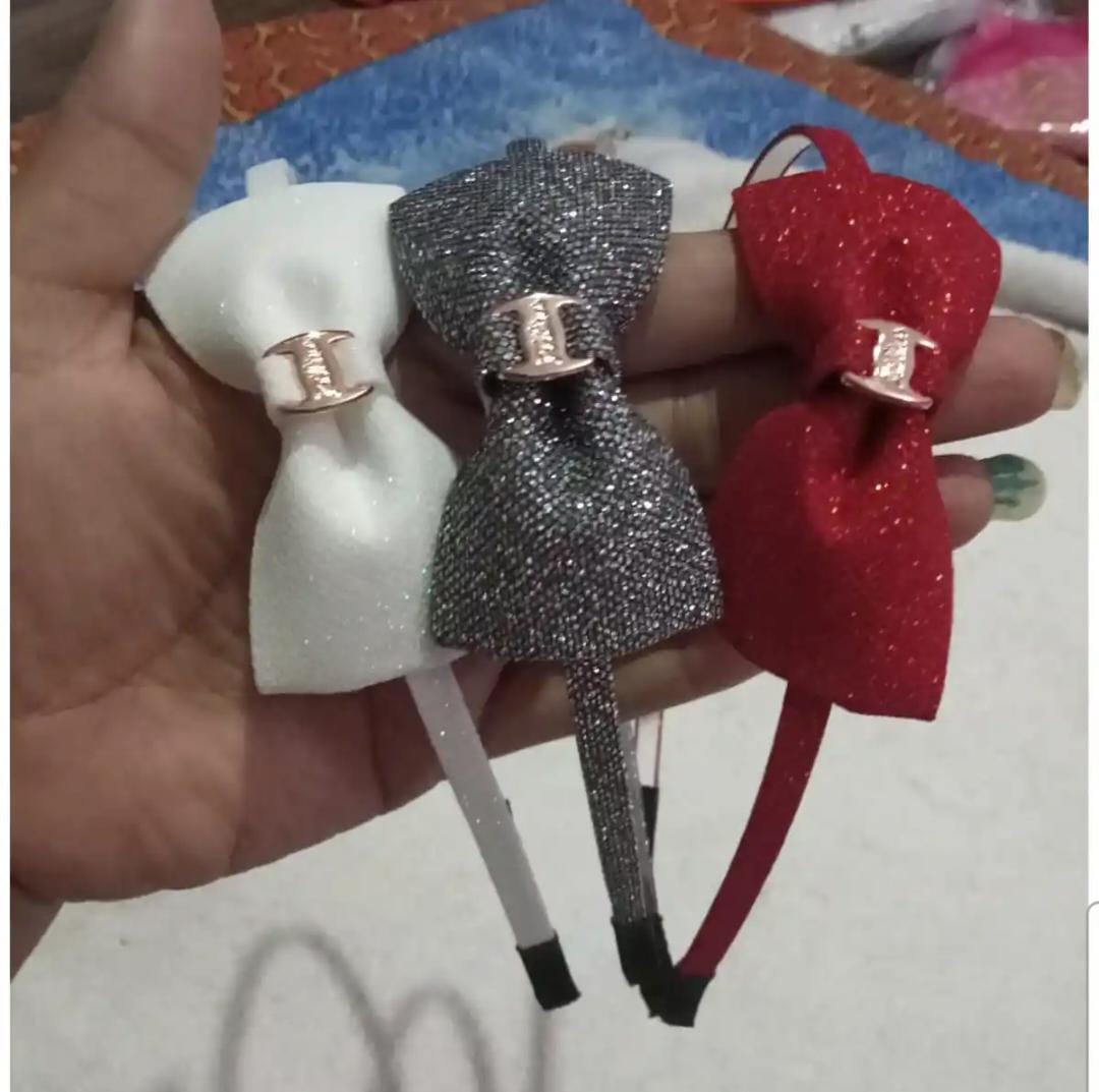 BLUE BELL - 1 PCS STYLISH HAIRBAND FOR YOUNG GIRLS