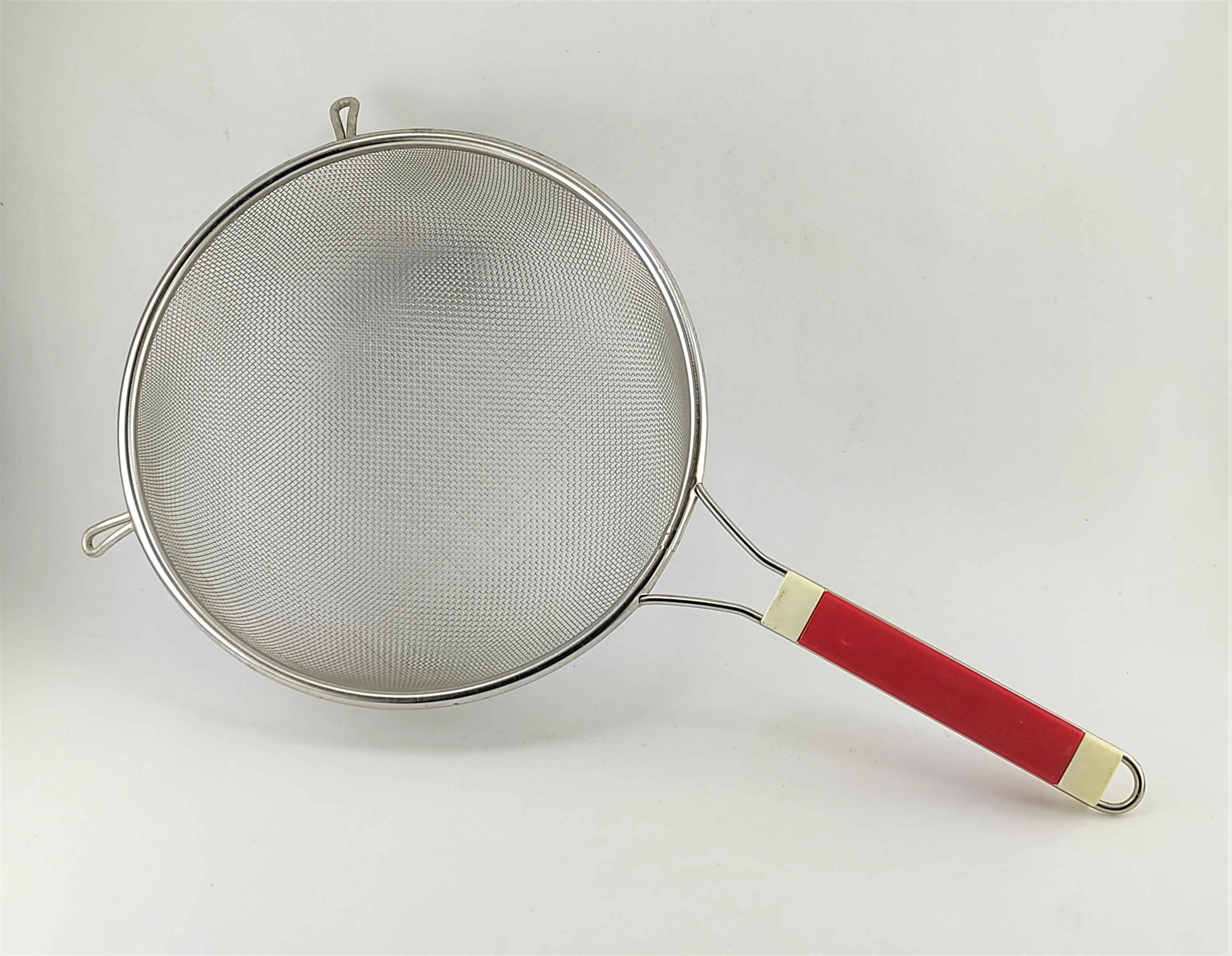 Stainless Steel Soup And Juice Strainer -22 cm