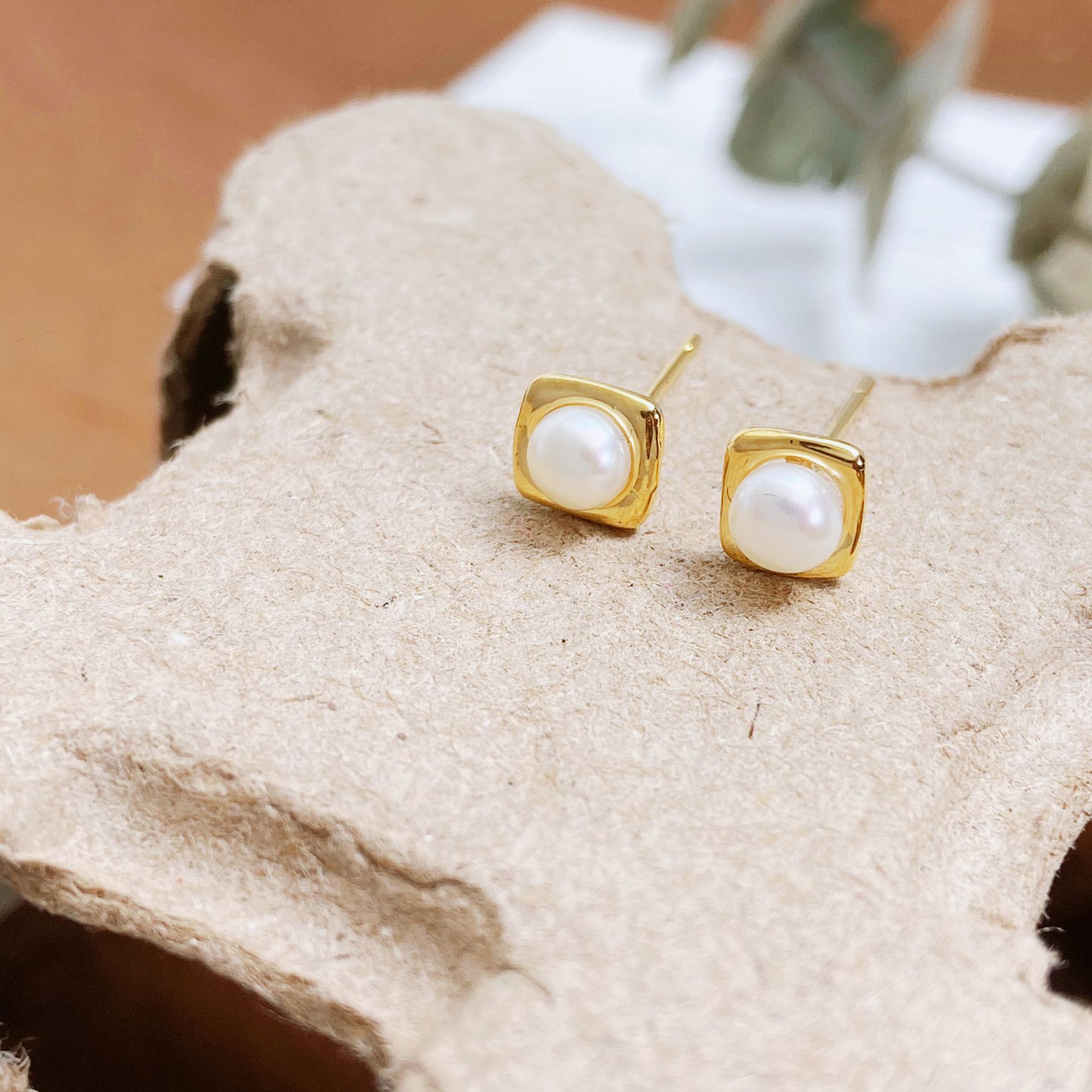 【Cheap】Shanghe Small and Exquisite Natural Freshwater Pearl Earrings s925 Silver Needle Simple Elegant Commuter Earrings for Women