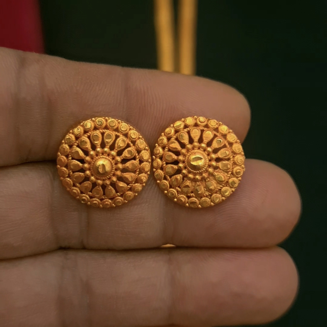 Gold Plated Top Earring |1 Pair Top For Girls Top Designs Stud Earring Design Top Earring Gold Looks Top Round Shape Earring Round Top Suun Ko Design Top Gold Design Top For Wife Simple Top Big Size Top Artificial Top For Dailyuse Golden Top For Daily Use