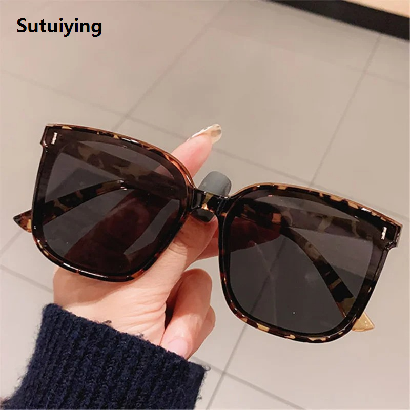 Linman Sutuiying Retro New Sunglasses Men Women Popular Square Sun Glasses H【2025 Version】igh Quality Ladies Black Eyeglasses Driver Goggles UV400 Gafas De Sol