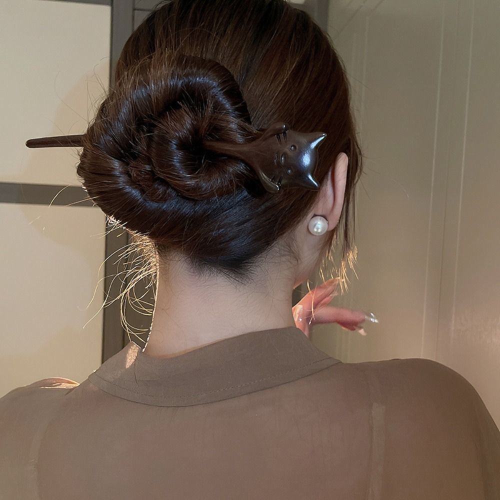 Antique Wood Wooden Hair Stick Deer Cat Chinese Style Hairpin Hair Sticks for Buns Animals Hair Chopstick Girls