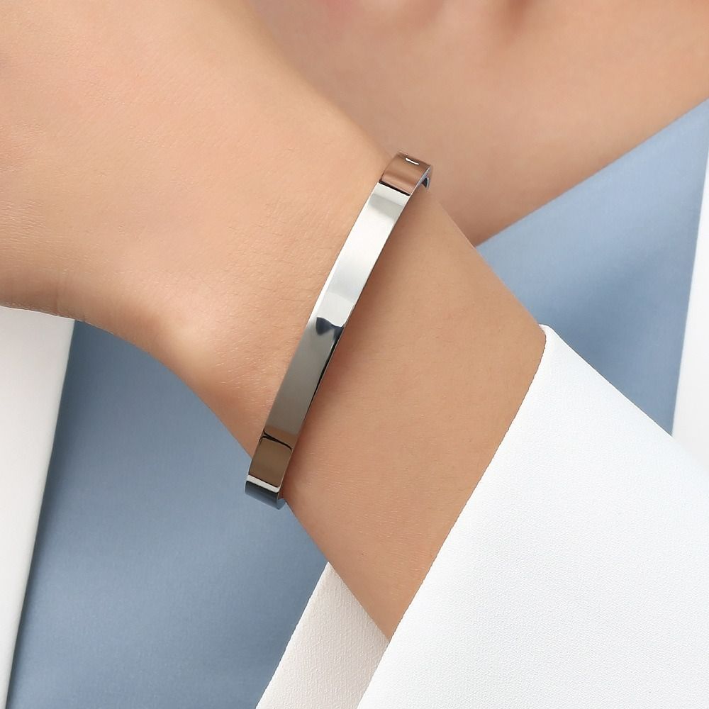 Creative Cute Minority Design Stainless Steel Women Gift Decoration Cuff Bangles Simple Pulseras Women Bracelets Couple Bangles