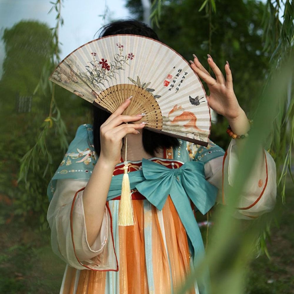 Retro Bamboo Skeleton Hand Chinese Style Folding Fan Ancient Style Traditional Craft Hand Fan with Tassel Elegant Hanfu Dance Fan Summer