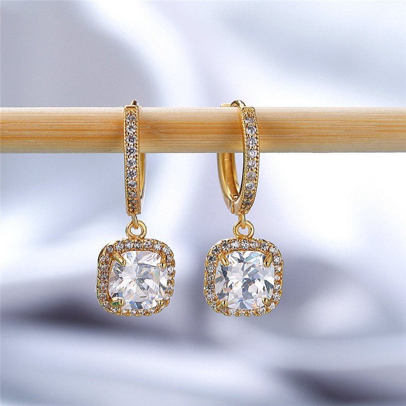 【Happy LifeStore】Luxury Female Crystal Zircon Stone Korean Silver Hoop Earrings For Wo Rainbow Wedding Earrings