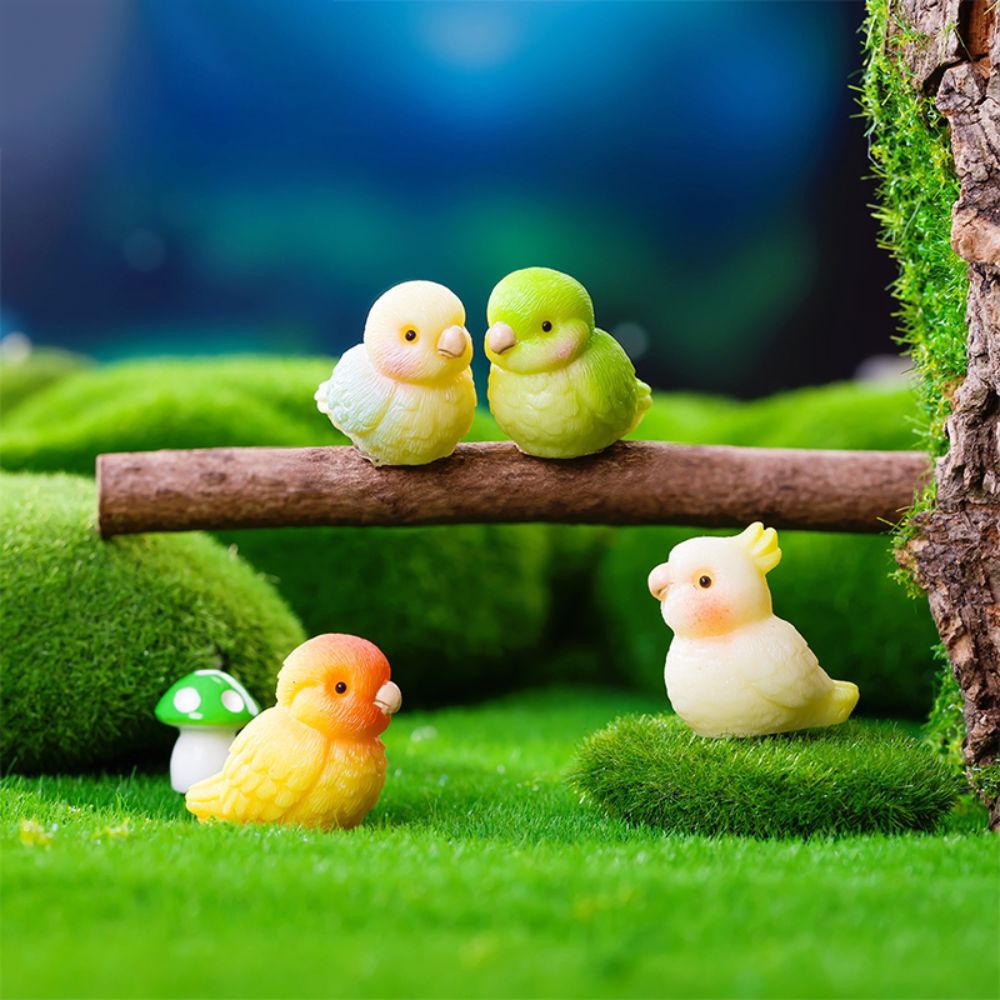 4PCS/SET New Miniature Model Parrot Decorations Resin Cartoon Style Mini Toy Creative Design Mini Cute Landscape Decoration Home Decoration