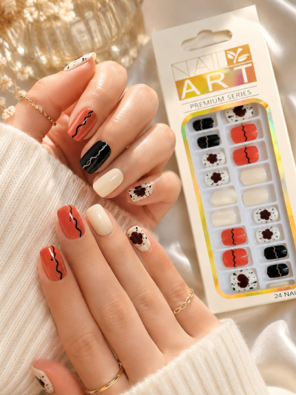 Multicolor Color 24 Pieces Minimal Printed Design Press On Nail With Tape Glue / Fake Nails
