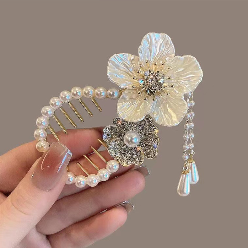 MAANGE 1Pc Metal butterfly Pearl Flower Tassel Bobby Pin Curly Hair Accessories HCM4510320A