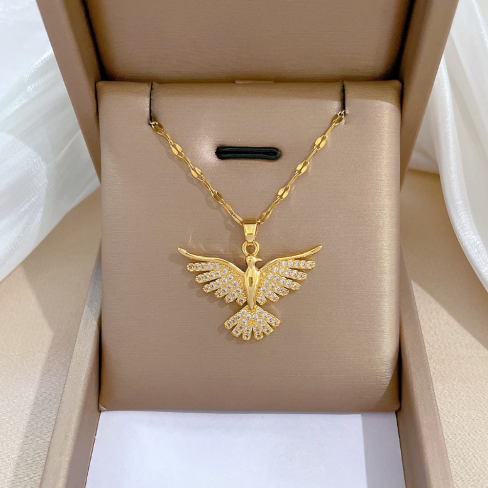 Fashion Phoenix Phoenix Pendant Necklace Stainless Steel Golden Phoenix Wings Necklace Versatile Clavicle Chain Woman