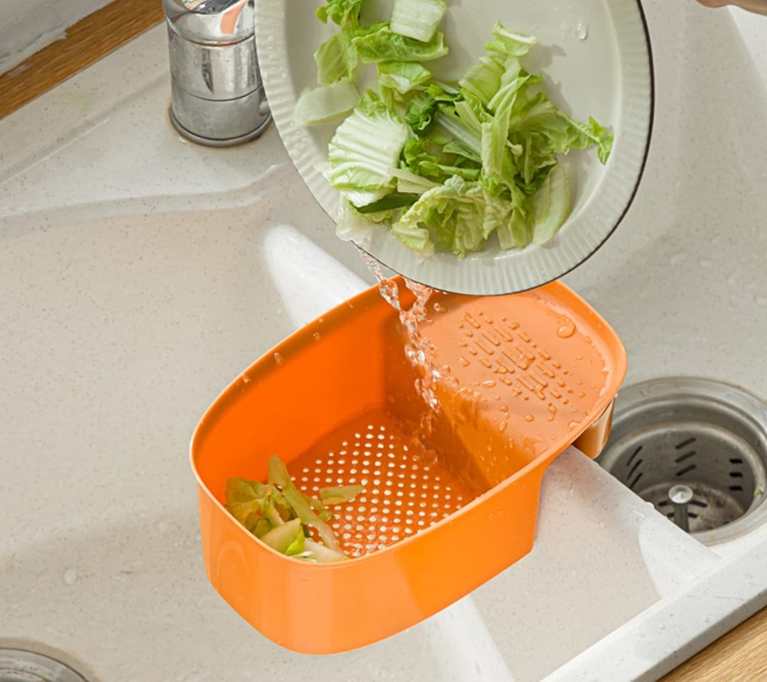 Food Waste Strainer Hanging Basket, Kitchen Accessories, Filter Basket (Colour May Vary)