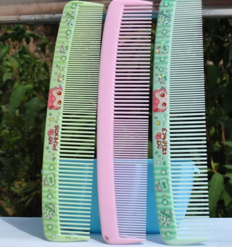 Combo 3 PCS Unique Indian Crafts Multicolor Comb Style Porcelain For Women & Girls