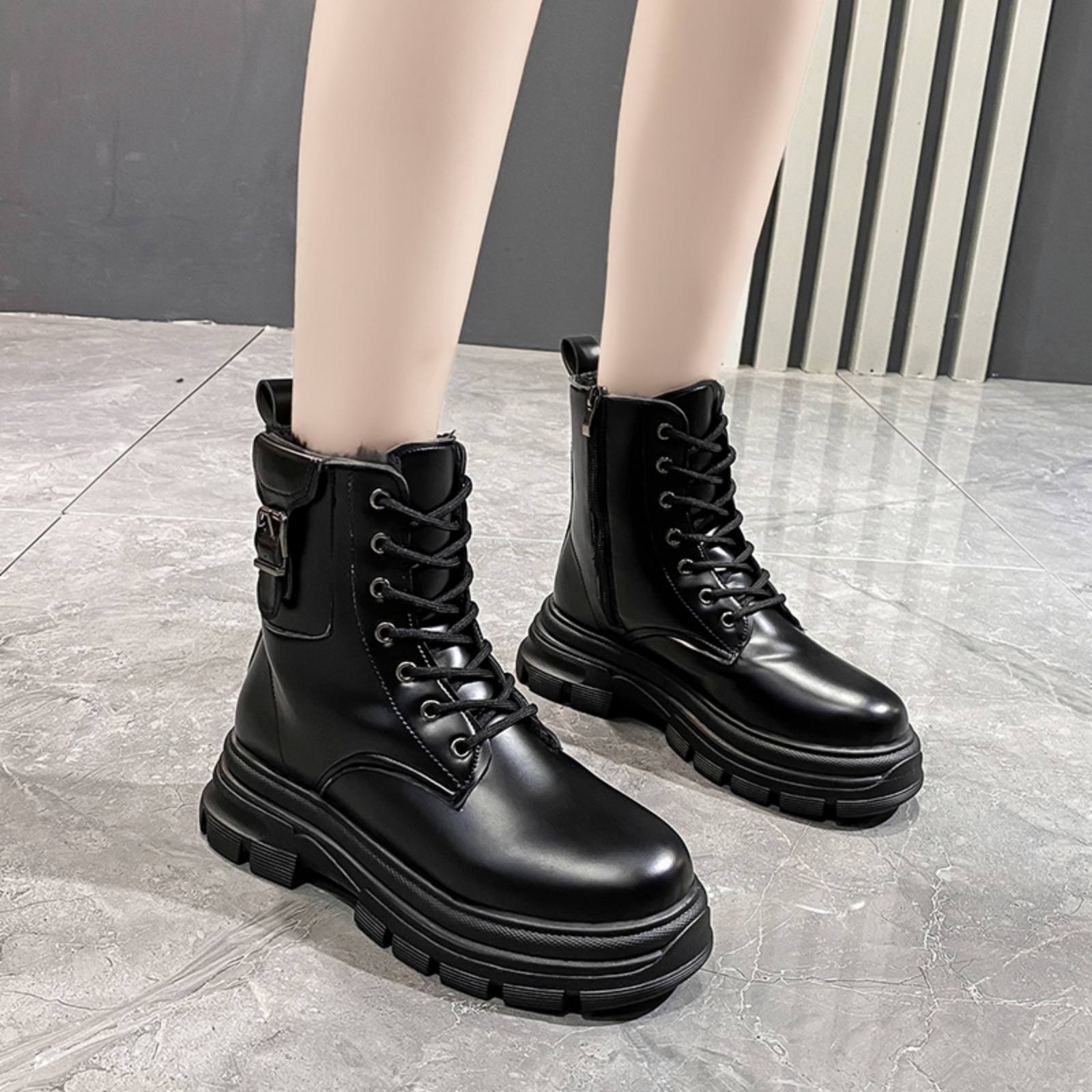 New Boots Spring and Autumn Boots British Style Martin Boots Thick Soft Sole Retro Short Boots Womens Zapatos De Mujer