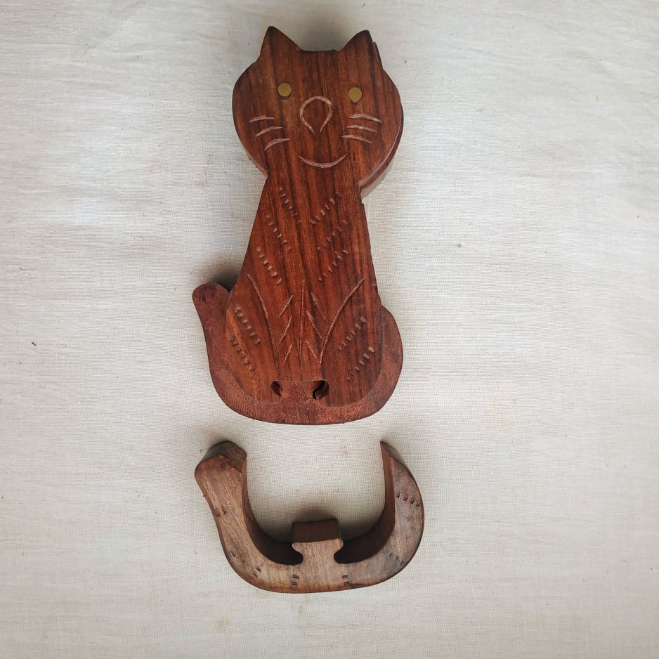 Wooden Puzzle Box Cat (5.5x3.25)''
