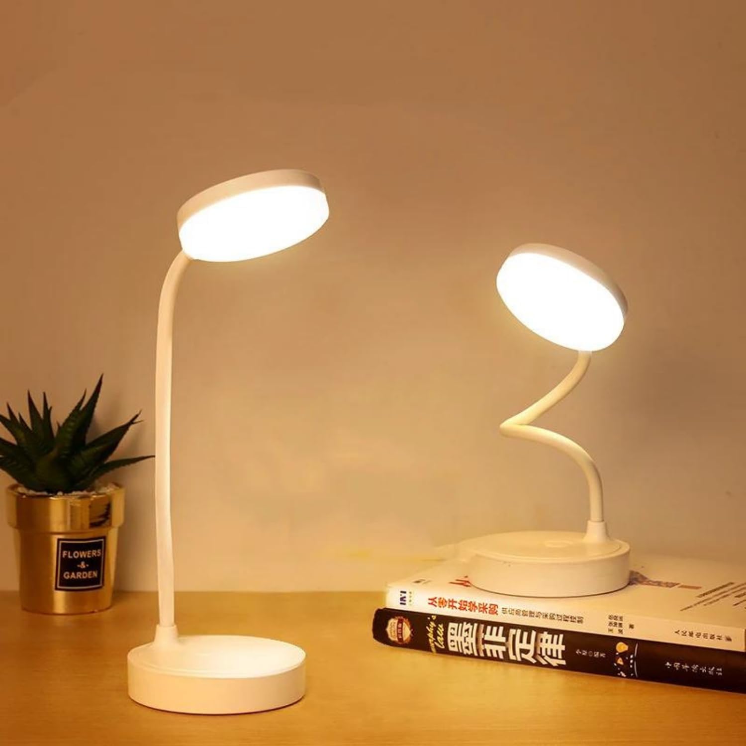 Portable LED Desk Lamp Eye Protection 3 Modes Dimming for Bedroom Bedside USB Touch Charge College Student Book