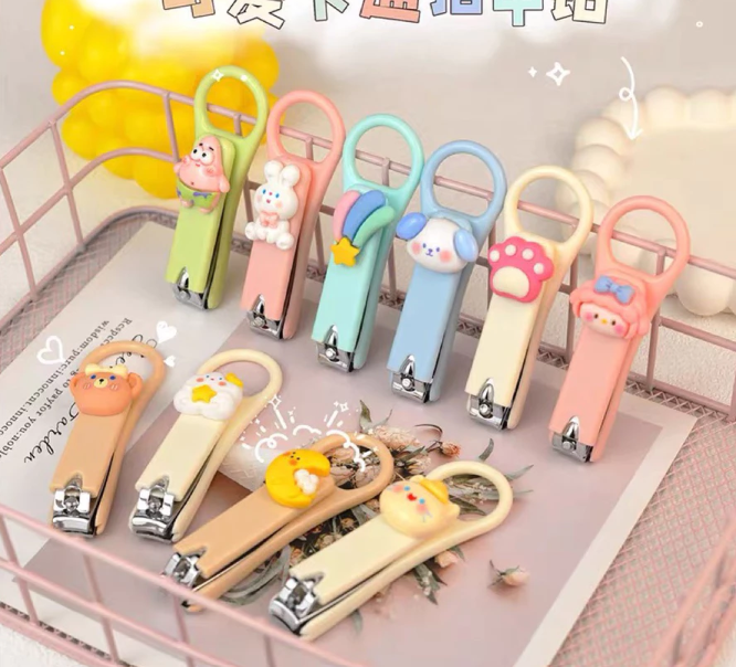 Cute Cartoon Design Nail Cutter Portable Sturdy Nail Clippers (Pack of 1)