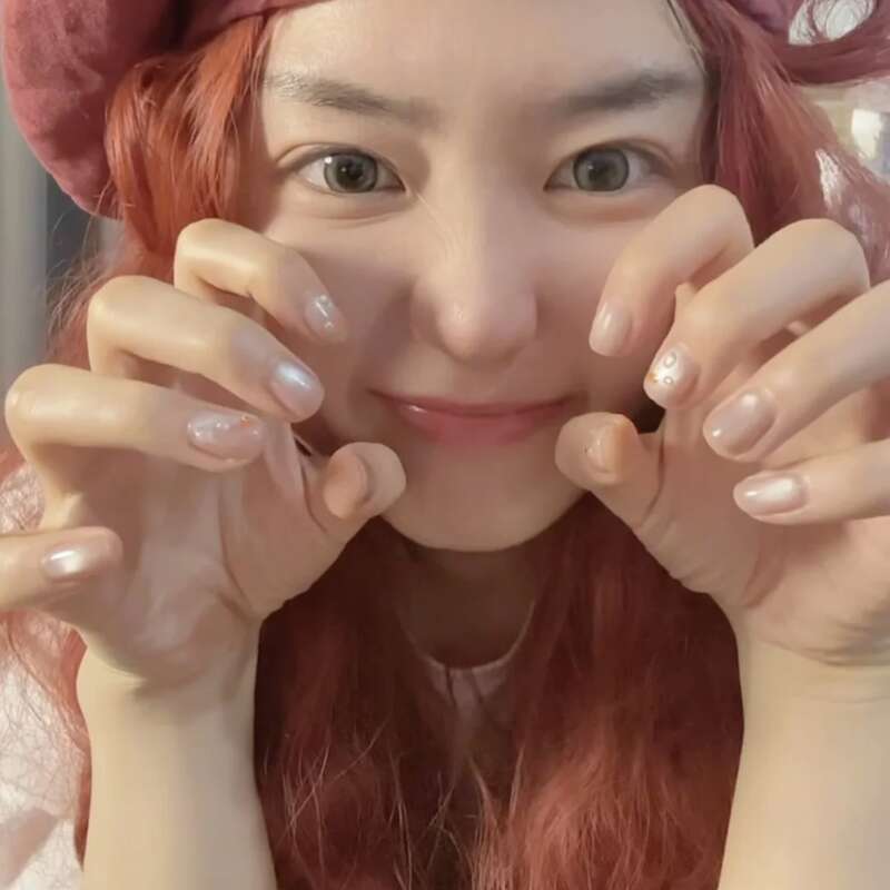 Handmade wearing of ice, transparent small fish, cute translucent bubbles, cat eyes, fresh and exquisite cartoon nail art patch products