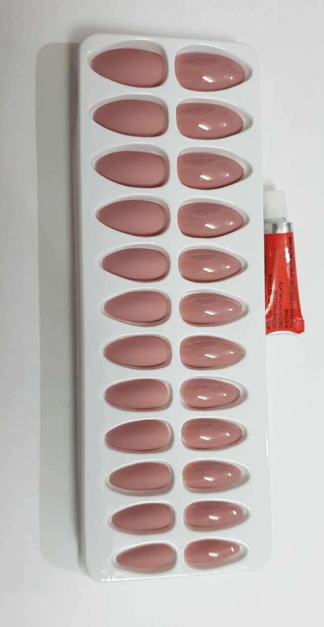 24 Pieces Super Excellent Quality Reusable Fake brown Nails