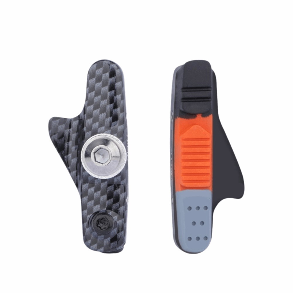 1Pair Durable Carbon Fiber Pattern Road Bike Brake Pads Lightweight Aluminum Alloy , Rubber C-Brake Pads Enhanced Braking Performance No Noise Bicycle Brake Pads Road Bike