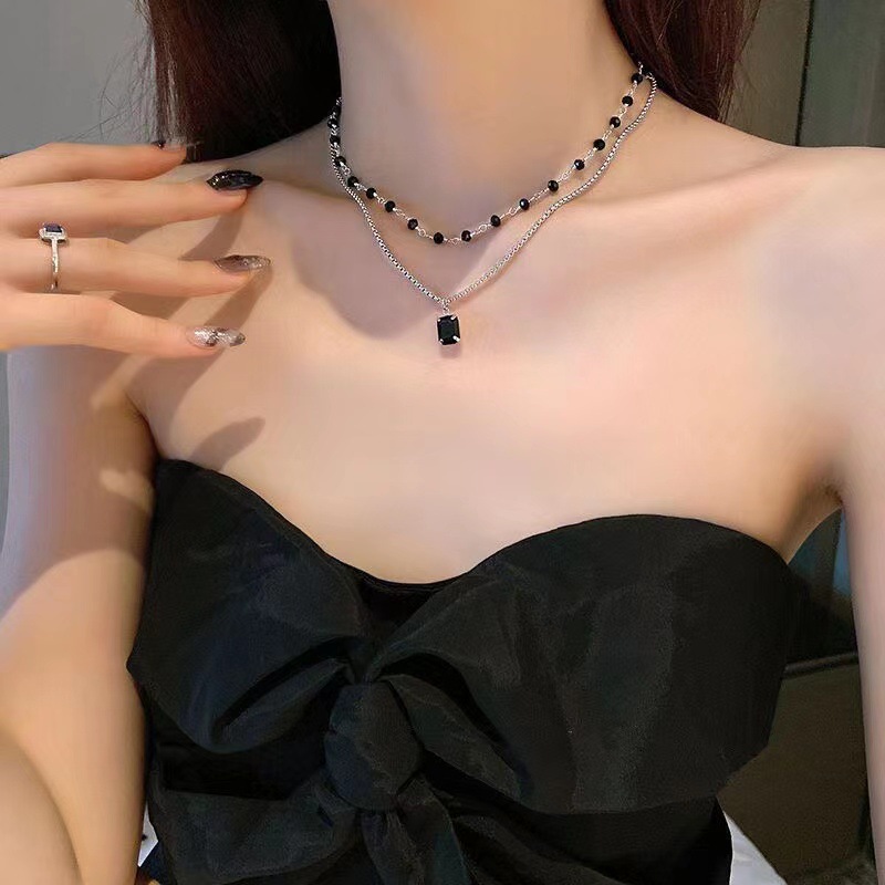 【Fresh designs】Sweet Cool Spice Girl Double Layer Stacked Wearing Style Chain Women's Design Sense Light Luxury Black Zircon Necklace Trendy Necklace