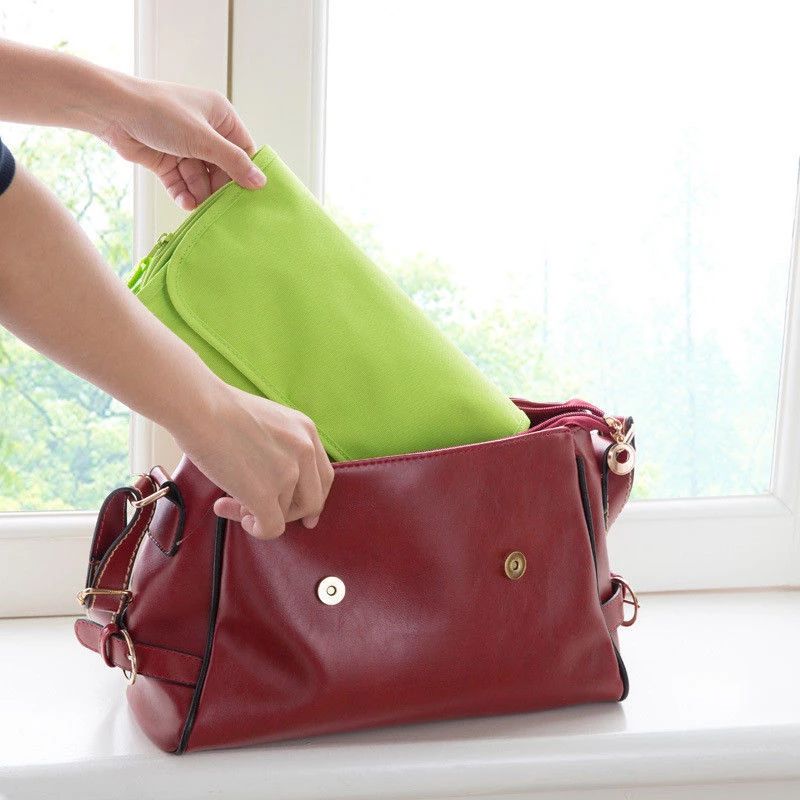Vylon New Multipurpose Foldable Wall Hanging Bag For Cosmetic Jewelry Washroom Product store makeup kit