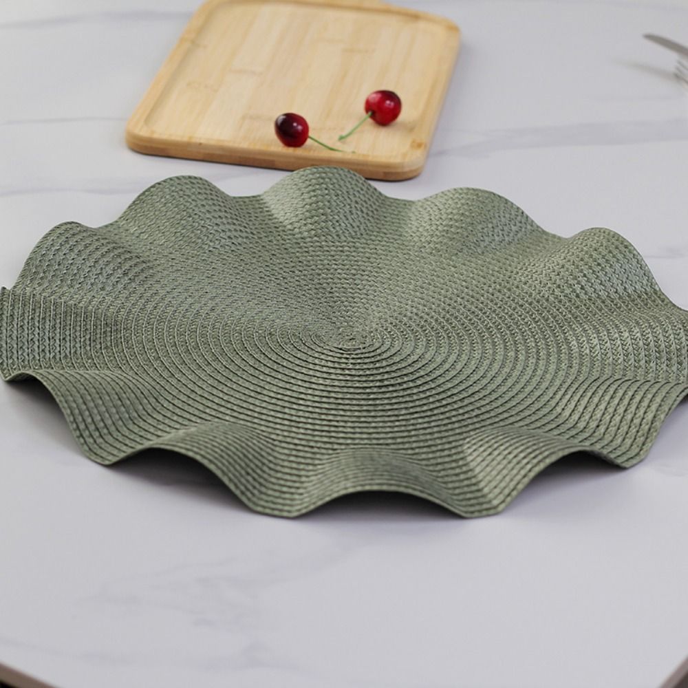 New Irregular Woven Scalloped Placemat Minimalist Thickened Table Mat Solid Color Utensil Pads